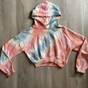Cropped Aéropostale tie dye hoodie